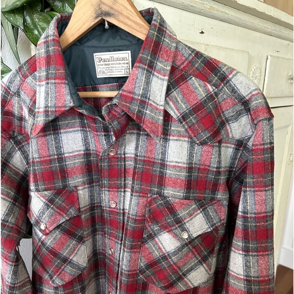 Pendleton | Men’s red/grey Canyon Plaid Western button down shirt, pockets, sz L - Picture 10 of 16